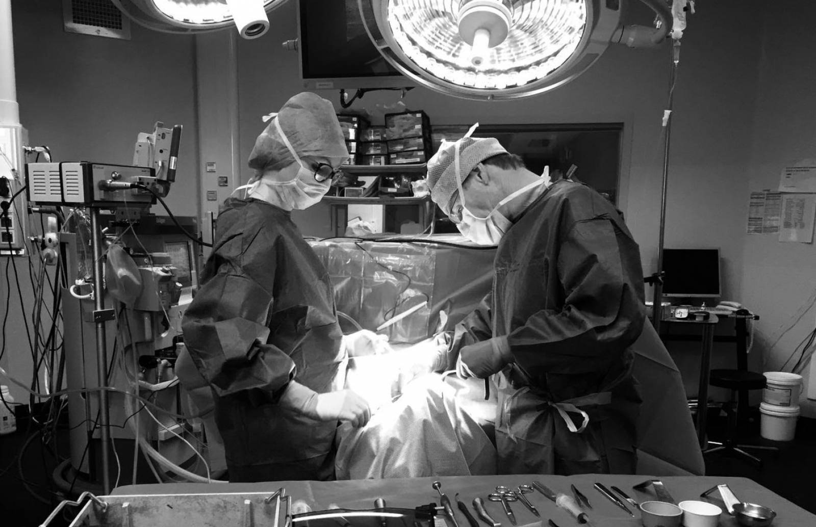 Docteur Martin Philippe Spécialiste qualifié en Implantologie et chirurgie Orale à Genève